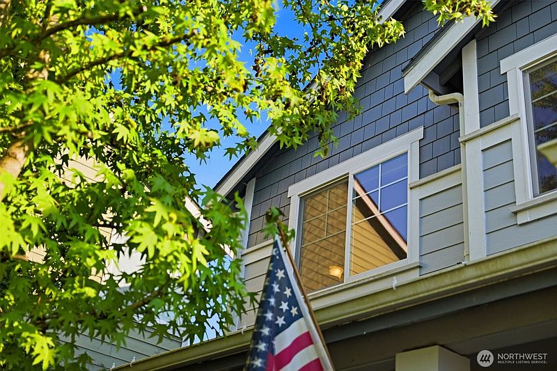 2nd image of 8605 29th Way SE