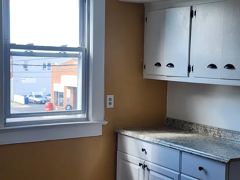 26 Union St #2 — Photo 7