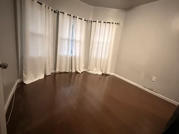 152 S 13th Ave #1E, Mount Vernon, NY 10550