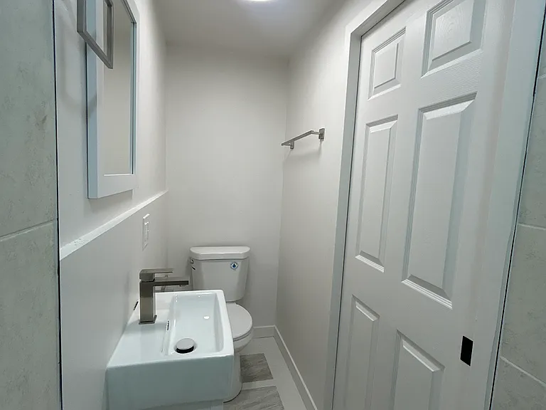 2444 Fairmount Ave #B — Photo 26
