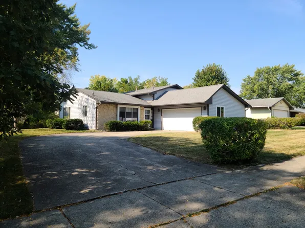 721 S 11th Ave, Saint Charles, IL 60174