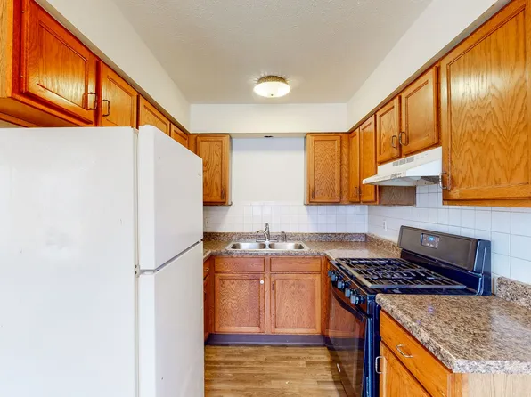 3 Larry Court, 3 Larry Ct #6, Normal, IL 61761