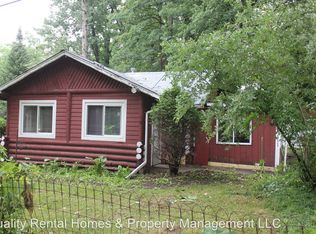 223 Oak Grove Dr, Columbiaville, MI 48421