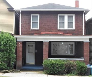 563 5th St, Pitcairn, PA, 15140
