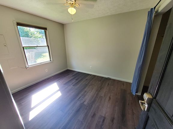 5th image of 310 N Roosevelt St