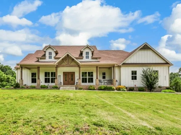 4455 Lylewood Rd, Indian Mound, TN 37079