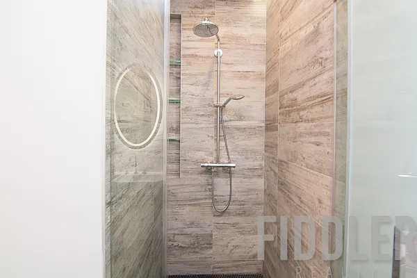 Rented by The KCI Group | media 87