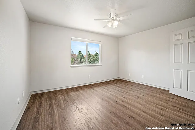 1331 Pinnacle Fls — Photo 18