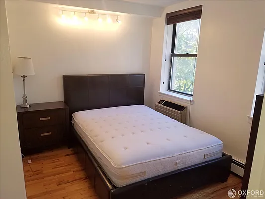 Rented by Oxford Property Group | media 20