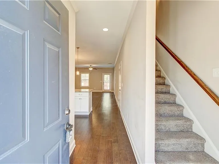 3770 Shades Valley Ln #3770 — Photo 4