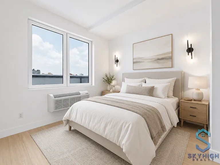 1215 Putnam Ave #3L — Photo 3