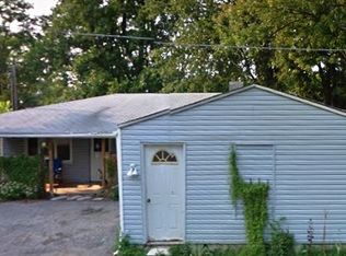 4687 E Lake Rd, Wilson, NY 14172