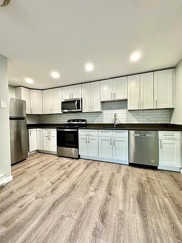437 Sunderland Rd #J Photo 1 437 Sunderland Rd #J Photo 1