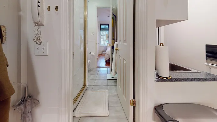 Rented by Bond New York | media 22