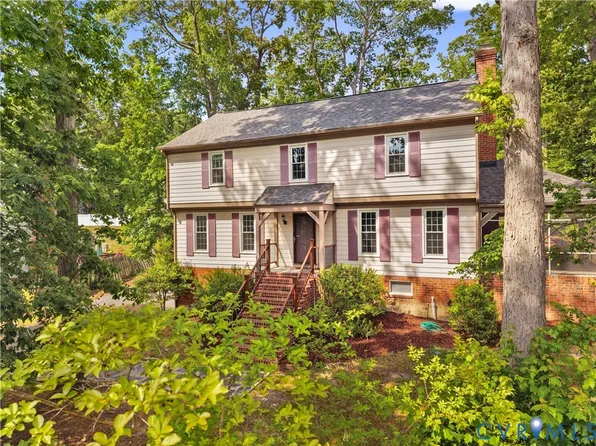 9200 Redbridge Rd, North Chesterfield, VA 23236