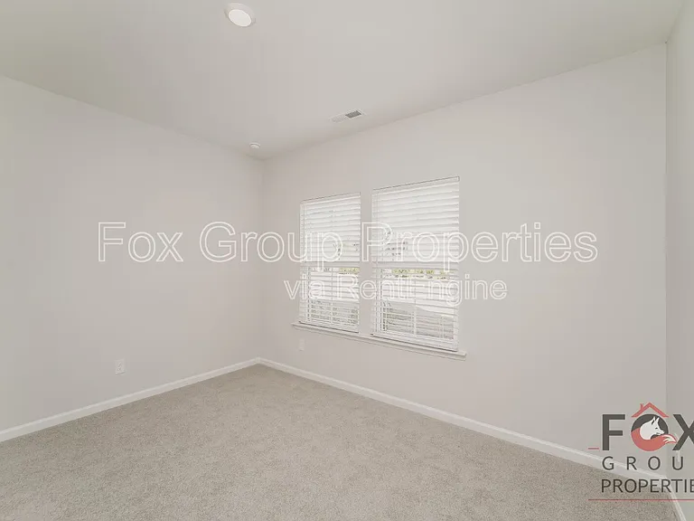 908 Mary Max Dr — Photo 27