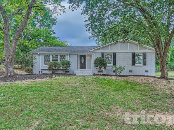 7133 Starvalley Dr