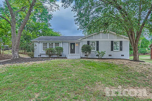7133 Starvalley Dr Photo 1