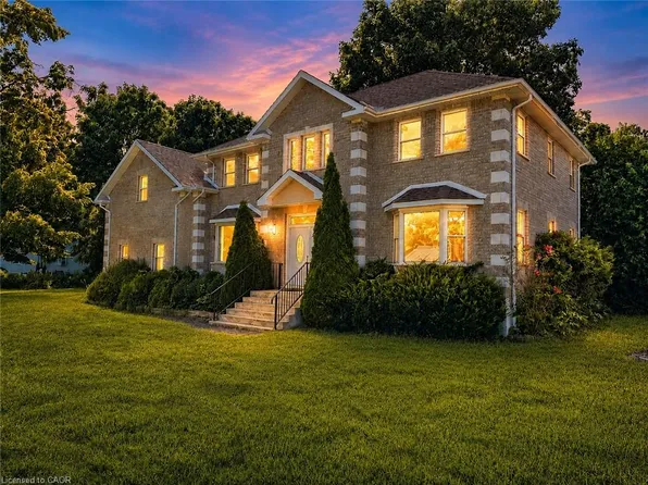 4 Palmer St, Norfolk County, ON N0E 1S0