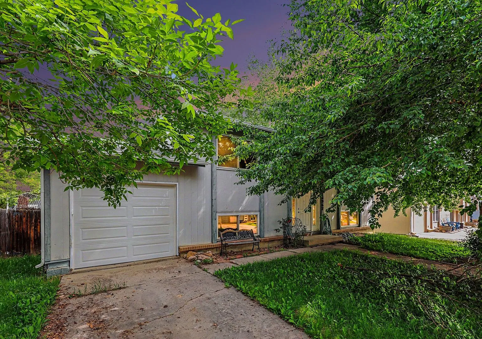 Spacious 4-Bedroom Home Near North Table Mountain — Photo 2