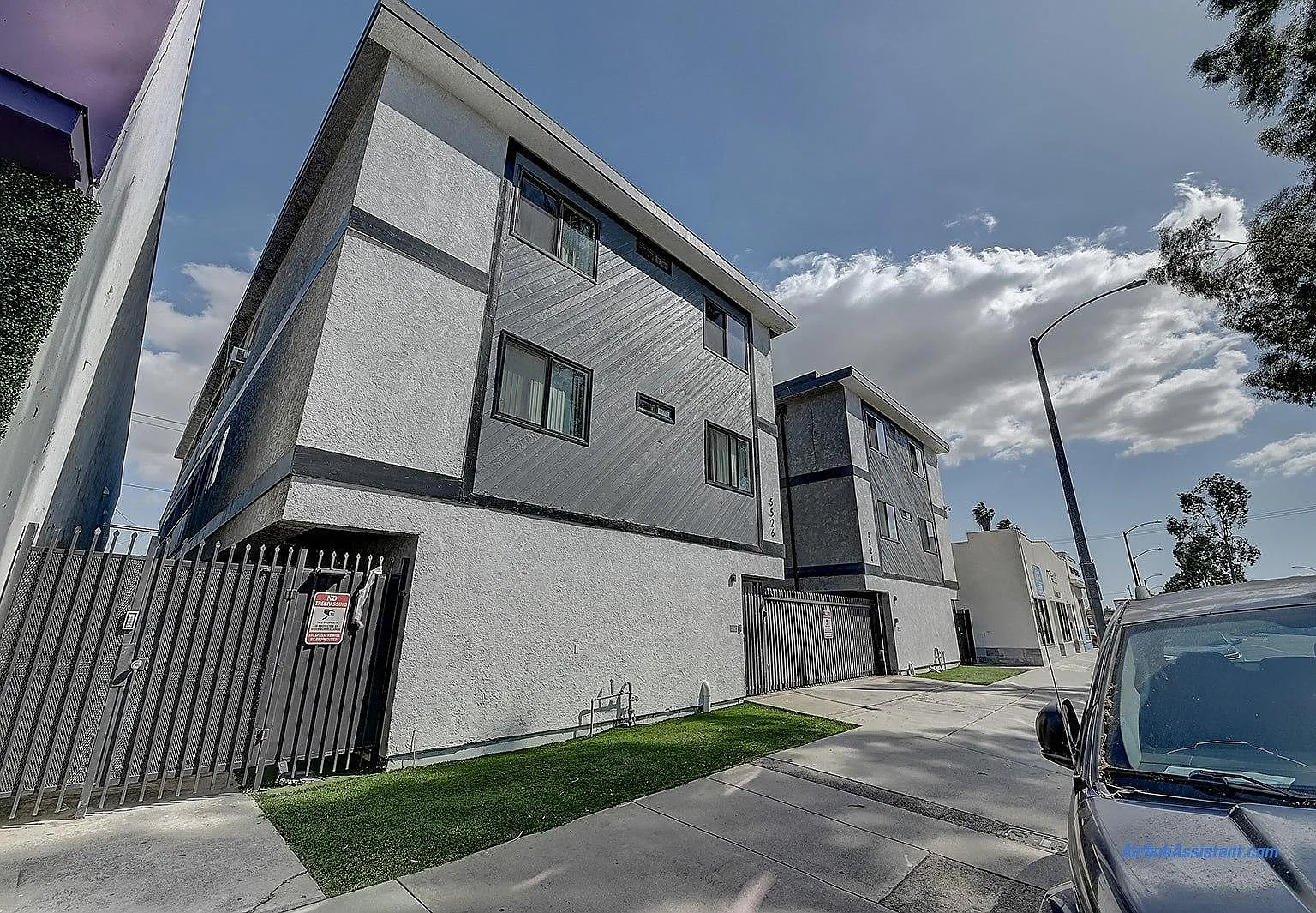 5524-5526 Atlantic Avenue — Photo 4