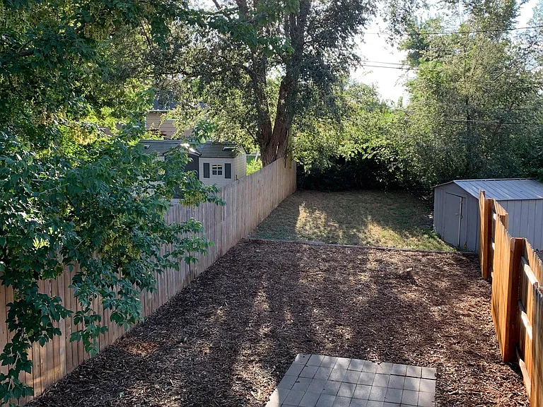 6233 S Sterne Pkwy — Photo 14