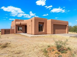 3203 W Thunder Pass Rd, Benson, AZ 85602