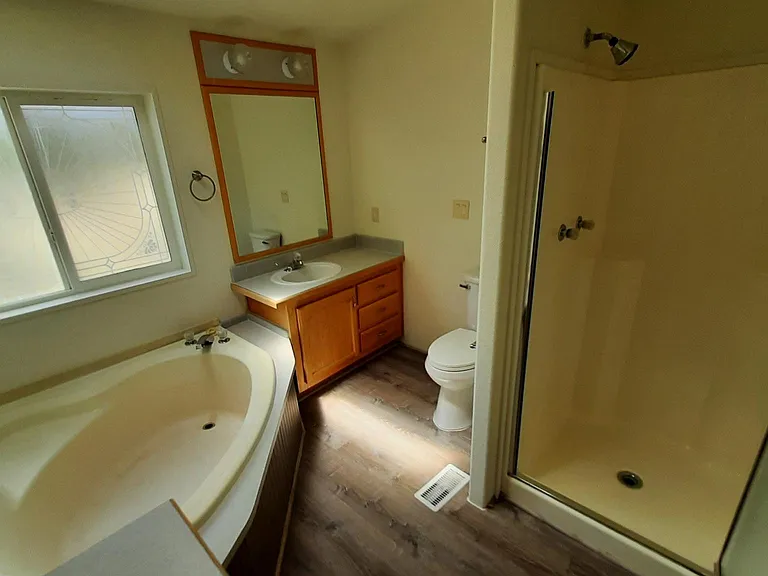 Mount Harvard Cir — Photo 6