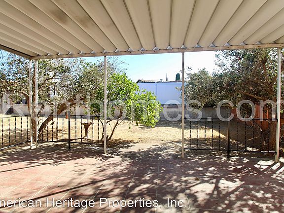 5th image of 10763 Parkdale Ave