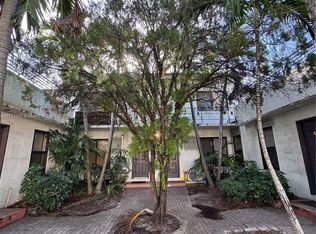 2000 Monroe St APT 2, Hollywood, FL 33020
