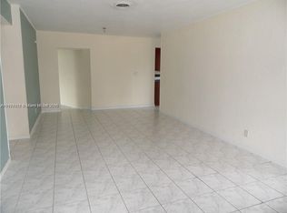 2215 NW 63rd Ave, Pompano Beach, FL 33063