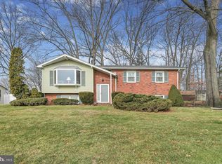 2157 Long Ln, Lebanon, PA 17046
