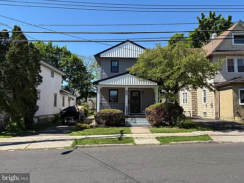 2344 Hamilton Ave Photo 1