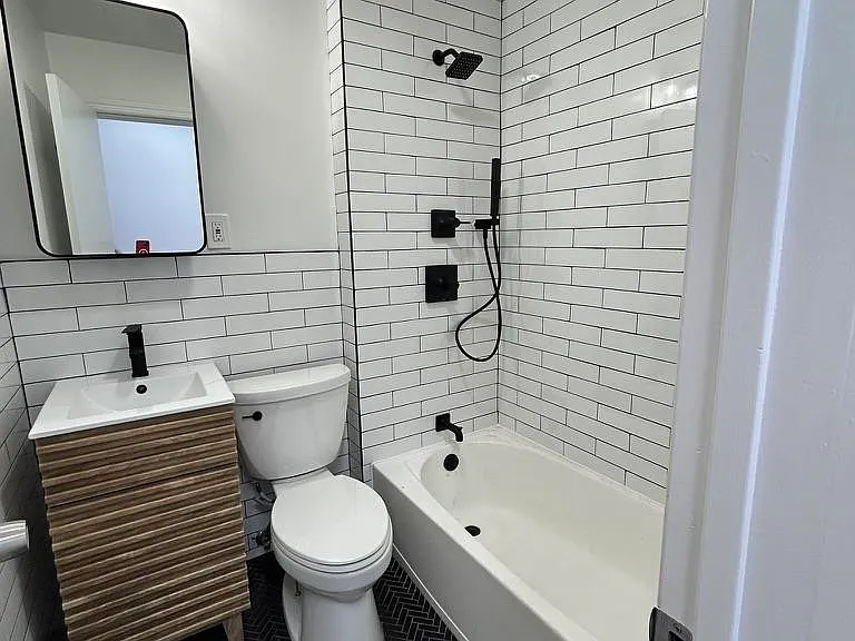 33 Belmont Ave #2 — Photo 5