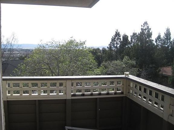 2nd image of 715 Heath Ct APT 391