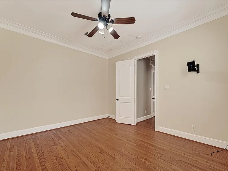 5319 Fayette St — Photo 33