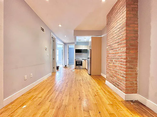 Rented by Doorway NYC, LLC | media 1