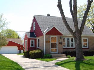 1417 E Van Beck Ave, Milwaukee, WI