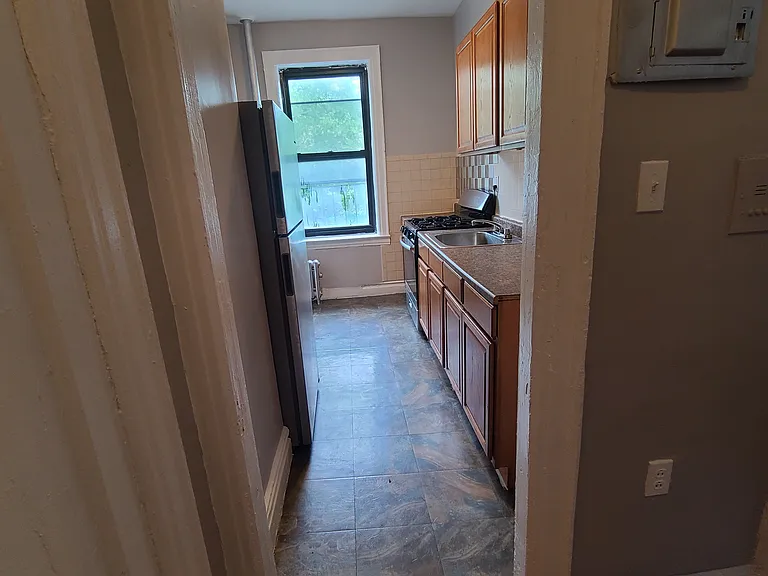 12 Elton St #3 — Photo 1