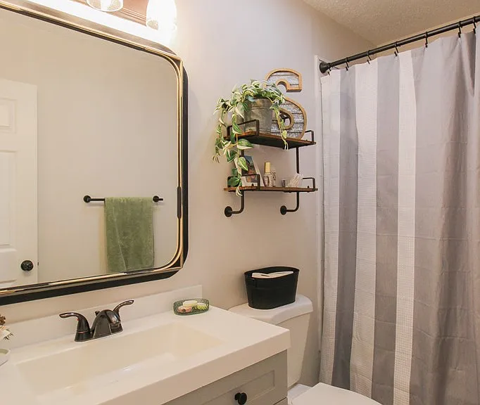 2821 Clayton Dr — Photo 14
