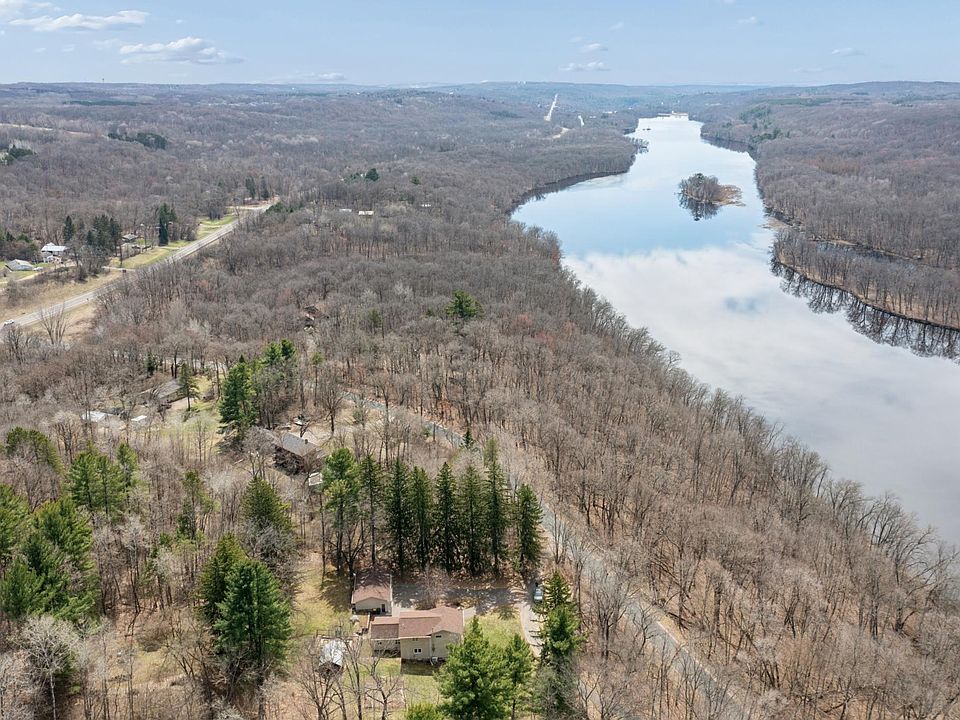 1st image of 1636 River Rd