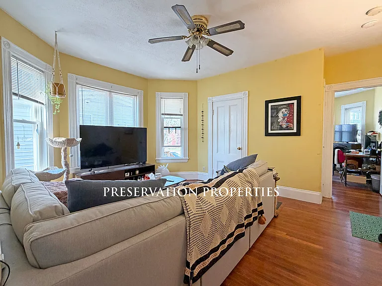 83 Alder St — Photo 7
