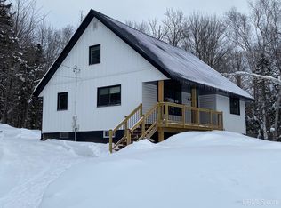 39 County Road 480, Negaunee, MI 49866