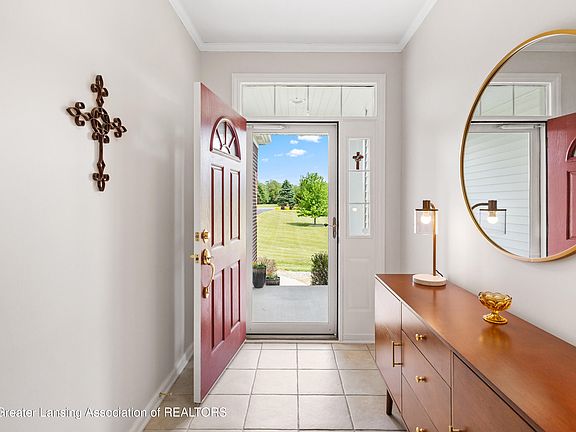 3rd image of 3890 Provencal Dr