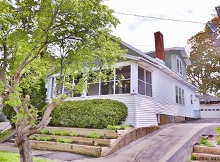 1030 Keyes Ave, Schenectady, NY 12309