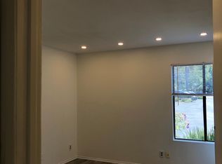 39 Dearborn Pl APT 97, Goleta, CA 93117