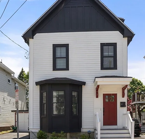 4 Fairlee St — Photo 24