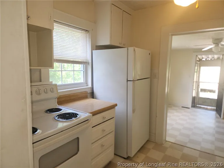 227 Pinecrest Dr — Photo 5