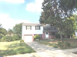 1606 Mulberry Rd, Flourtown, PA 19031
