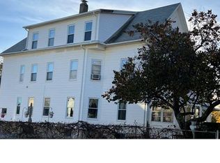 1 Clarendon St #3, Worcester, MA 01604